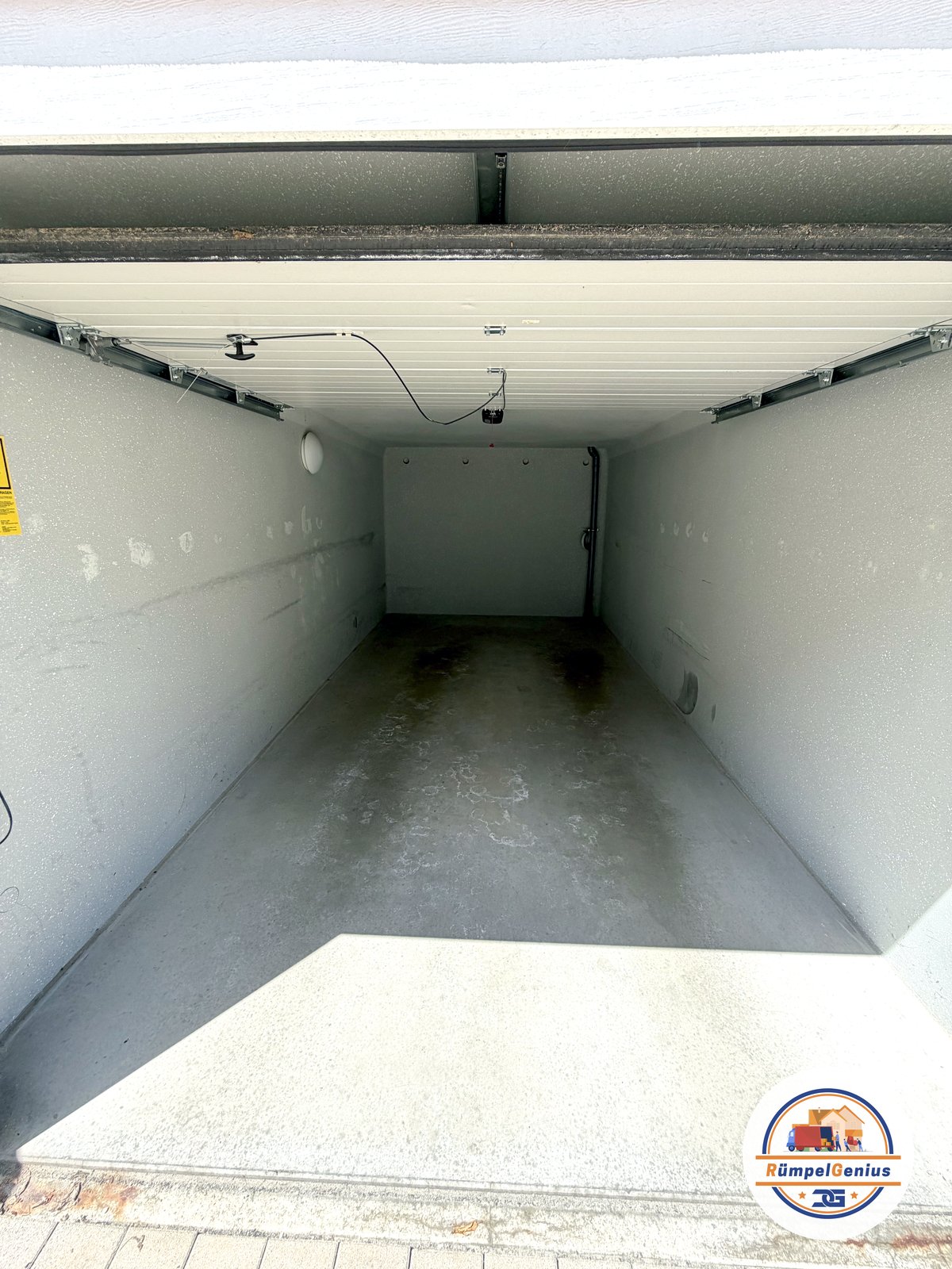 Garage nach der Räumung – Rottenburg an der Laaber